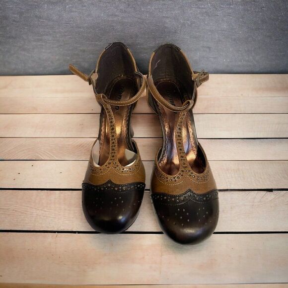 Bongo Heel Line Dancer shoes Size 7 Vintage Brown Natural closed toe - Picture 2 of 7